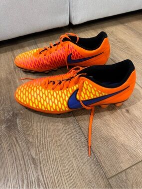 NIKE MAGISTA OLA FG SOCCER BOOTS CLEATS 2015 651343-858 SIZE US 13 MENS